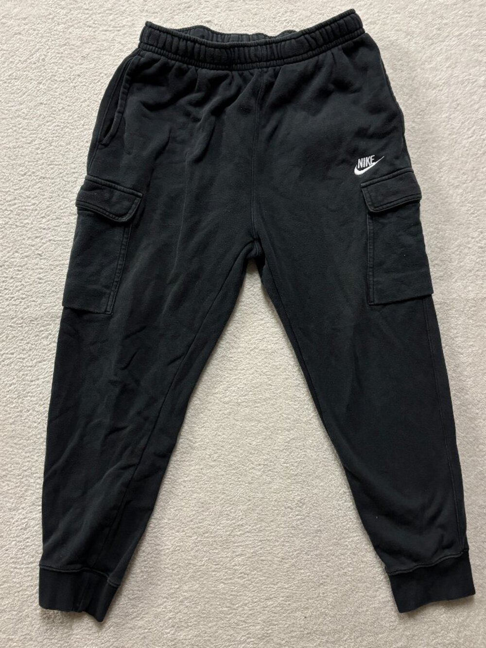 Nike Sweatpants Mens Medium Black Cargo Joggers Well Worn Gym Basketball